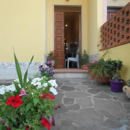 Il Girasole Gasthuis Baratili San Pietro
